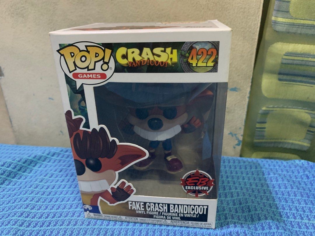 (WITH FREEBIE) FAKE CRASH BANDICOOT 422 EB GAMES FUNKO, Hobbies & Toys