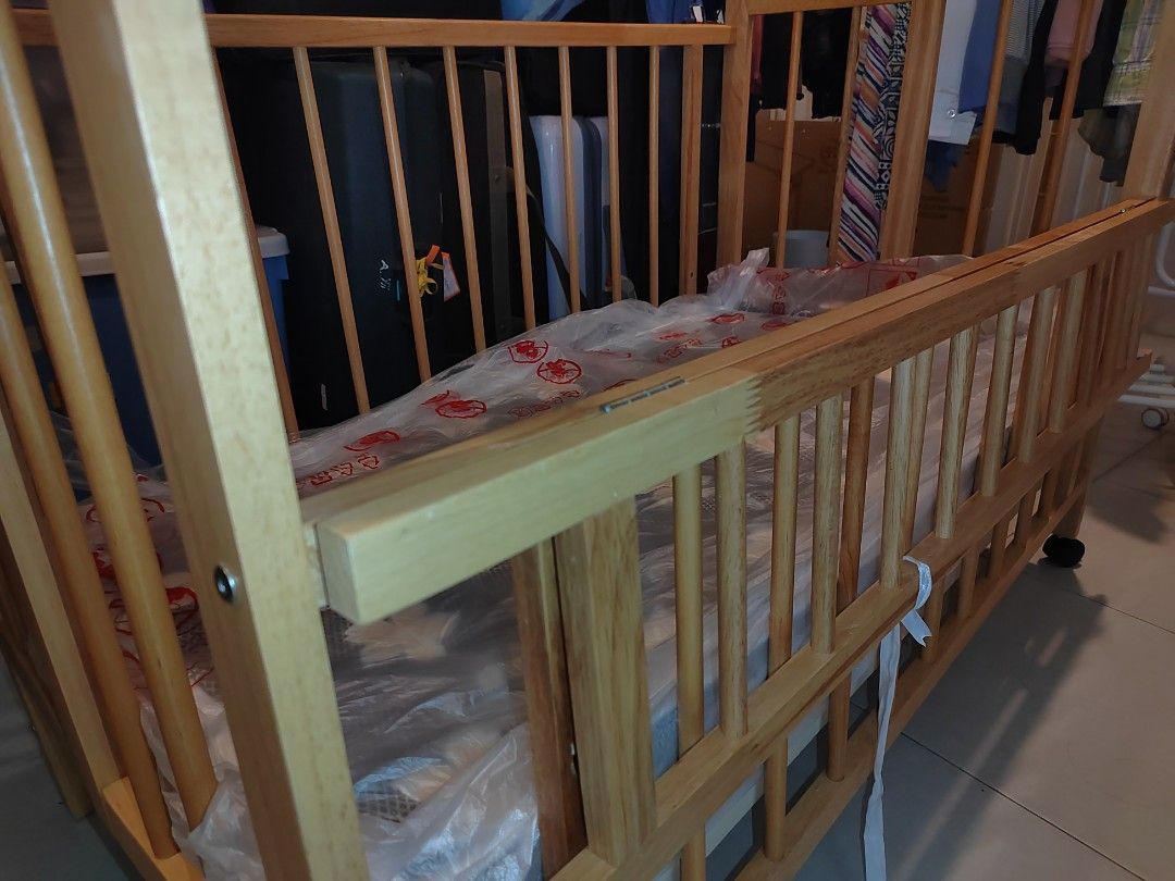 Cots deals on wheels