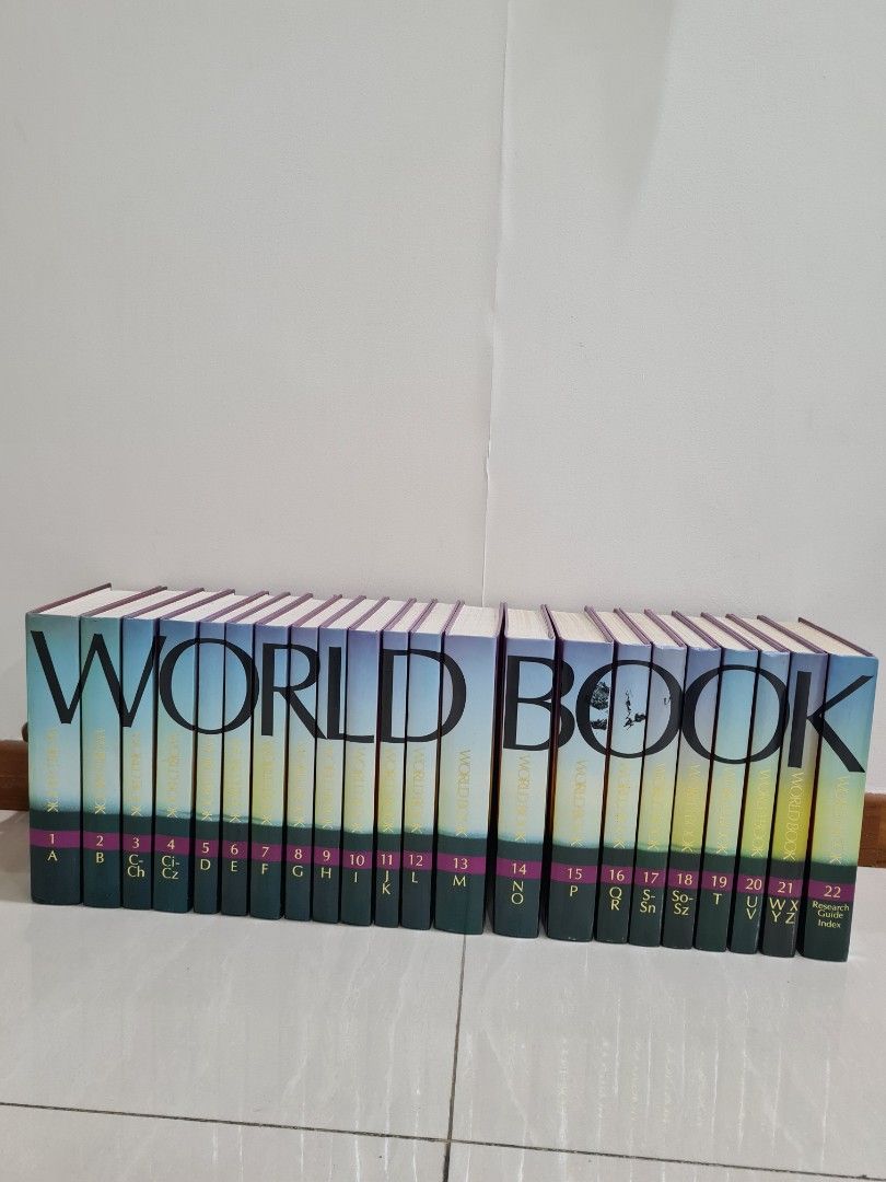 World Book Encyclopedia Set 2001 Hobbies Toys Books Magazines World book encyclopedia set 2001 hobbies toys books magazines