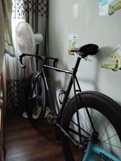 (Category: ) located in . Submitted by weixiang1098 (Listing ID 1277723085, Image 1). Description: .