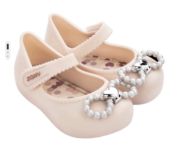 Zaxy Shoes, Babies & Kids, Babies & Kids Fashion on Carousell