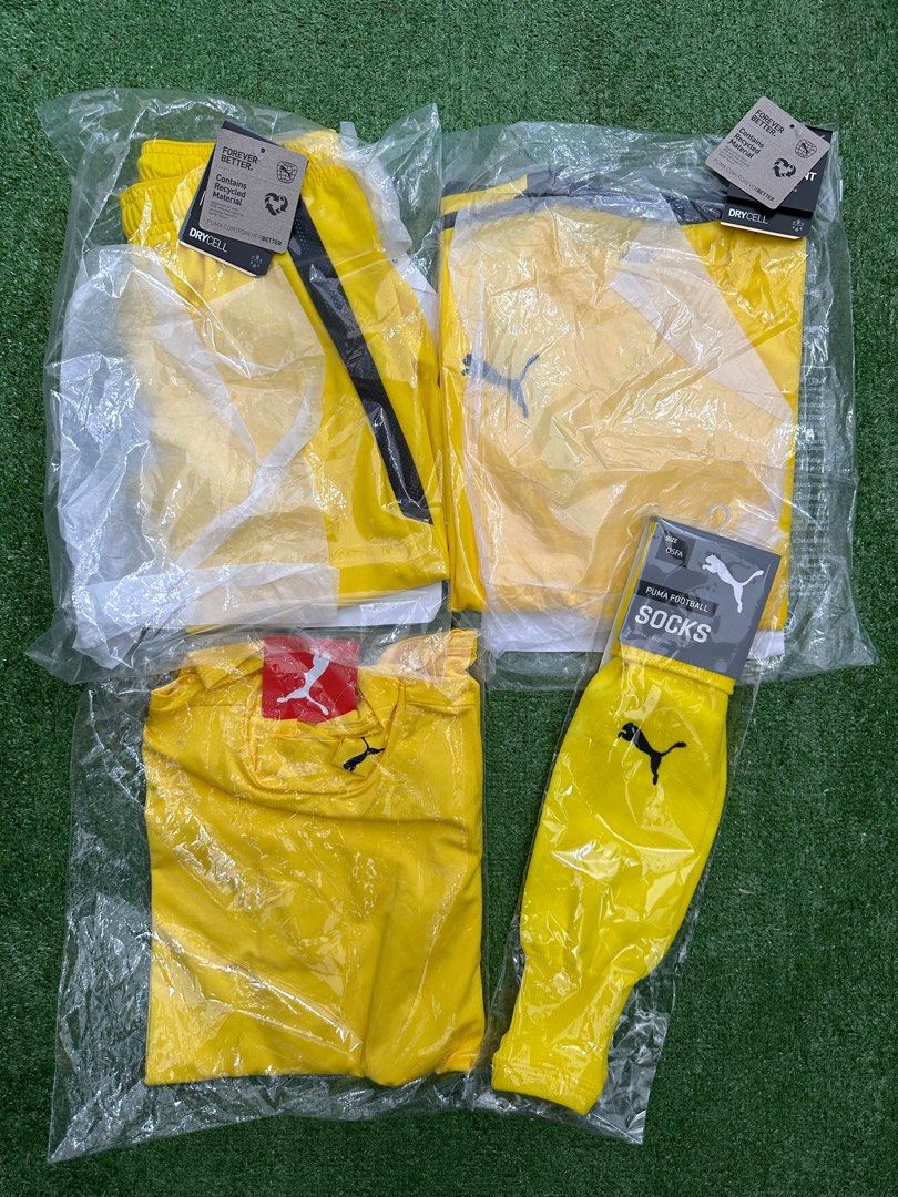 1000 AUTHENTIC ORIGINAL PUMA Football Soccer Goalkeeper Outfield