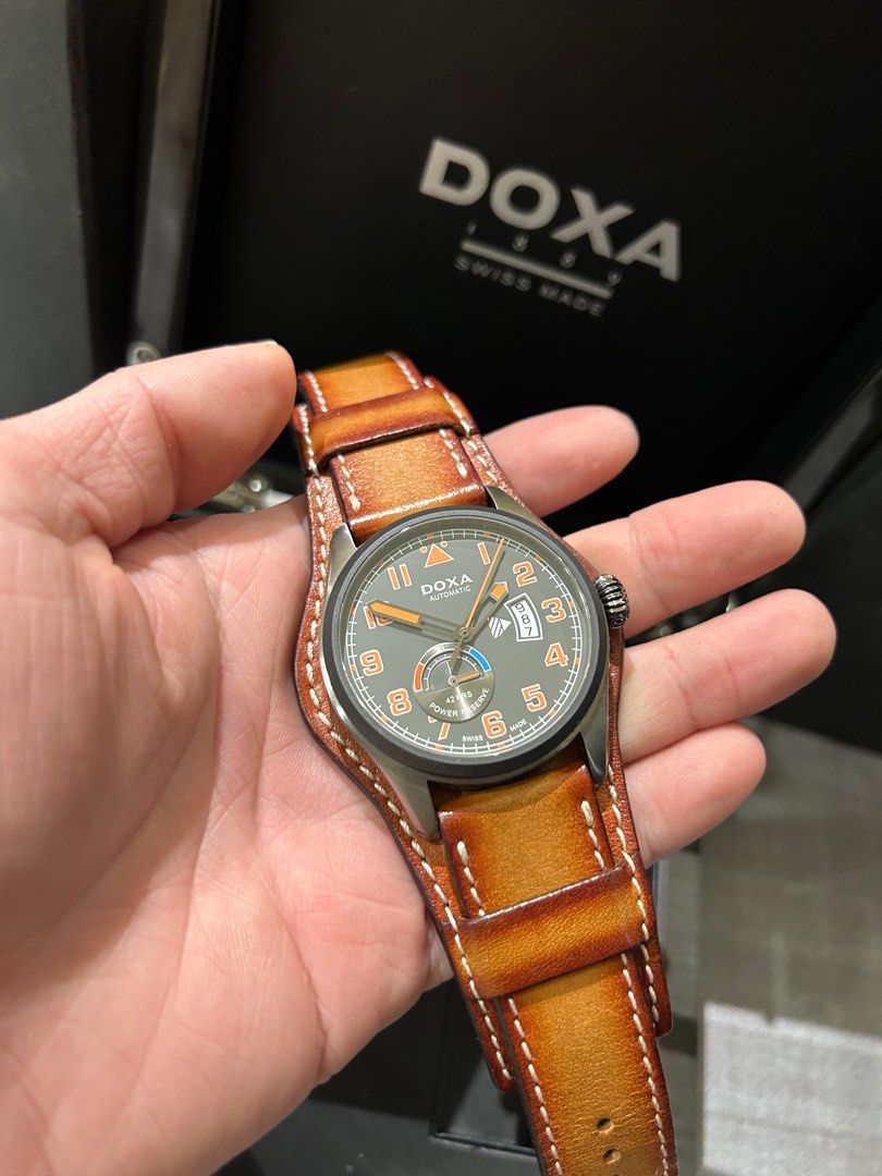 299 DOXA PILOT
