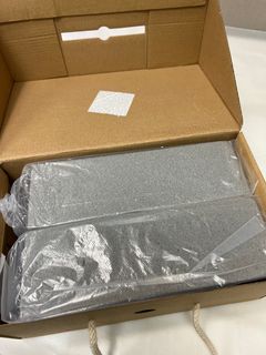 （分類：）位於 。 由 00co00 提交（商品編號 1277967826，圖片 1）。簡介： 。