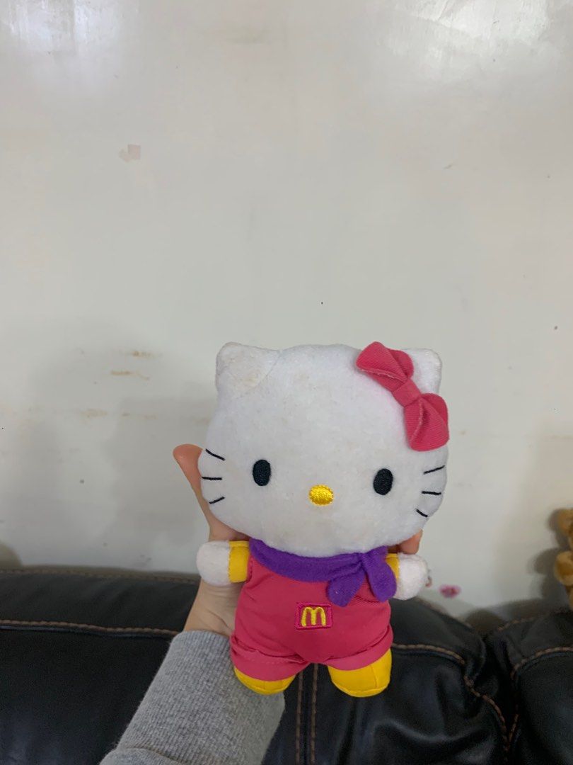 公仔 （分類：絨毛玩具）位於 Hong Kong。 由 imapy 提交（商品編號 1277978444，圖片 6）。簡介： 自出價/免費送出 屋企多到冇埞企 求好心人收留佢 得意公仔細細地 佢會誠心祝福你 DM 可求多圖睇 🫶🏻🫶🏻🫶🏻。