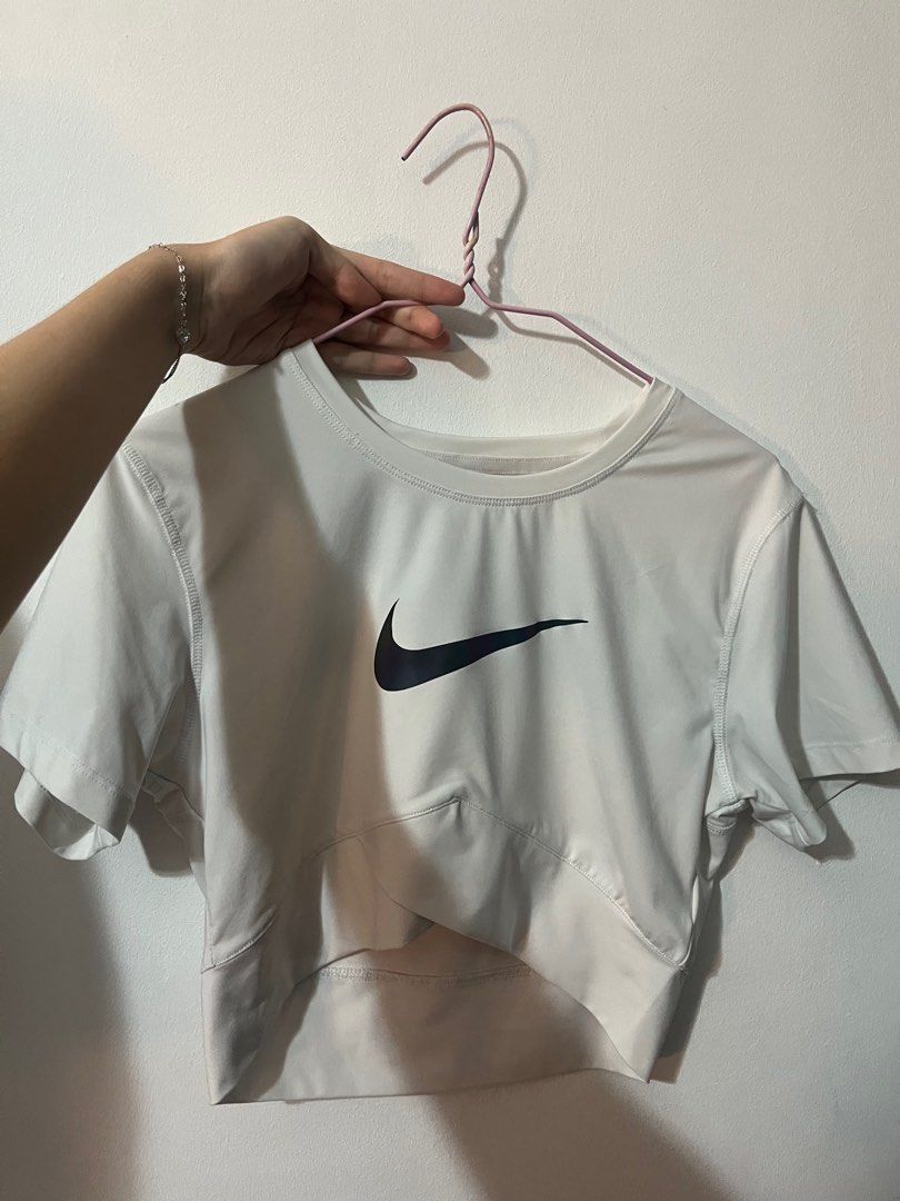 White crop sale top nike