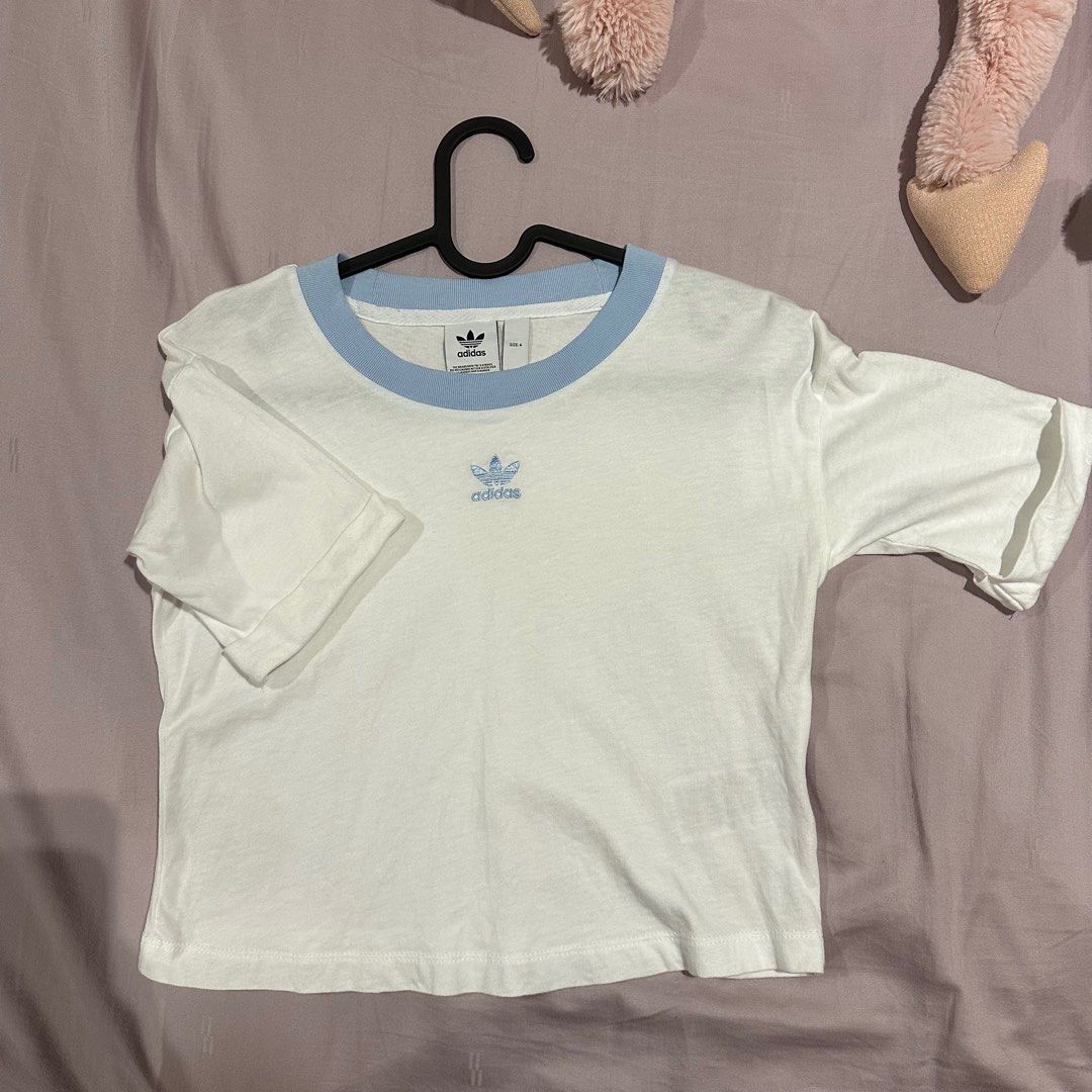 ADIDAS ORIGINAL T shirt in White Baby Blue