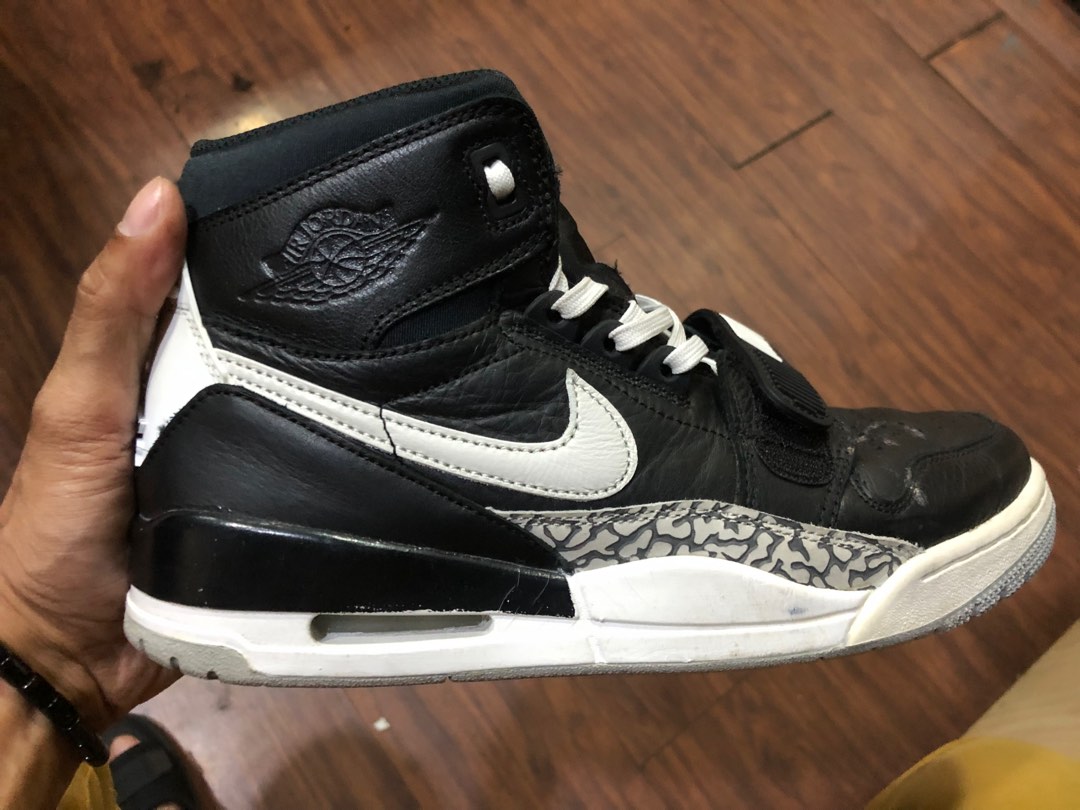 Jordan sales legacy 213