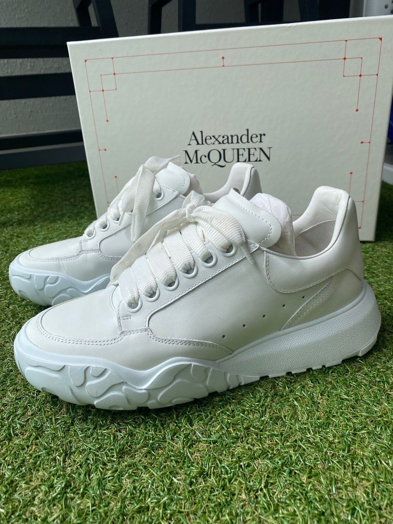Alexander mcqueen deals chunky sneaker