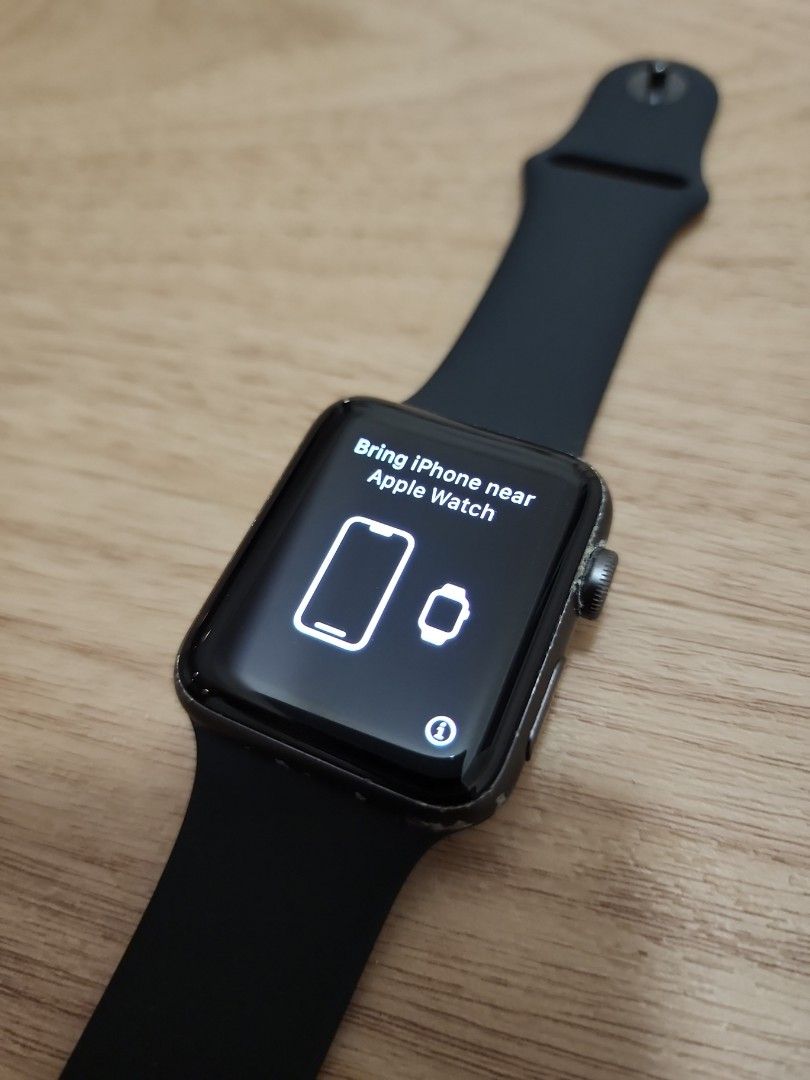 Buy used iwatch hotsell series 3