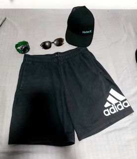 (Category: ) located in . Submitted by cinco.plus.apparel (Listing ID 1277959302, Image 1). Description: .