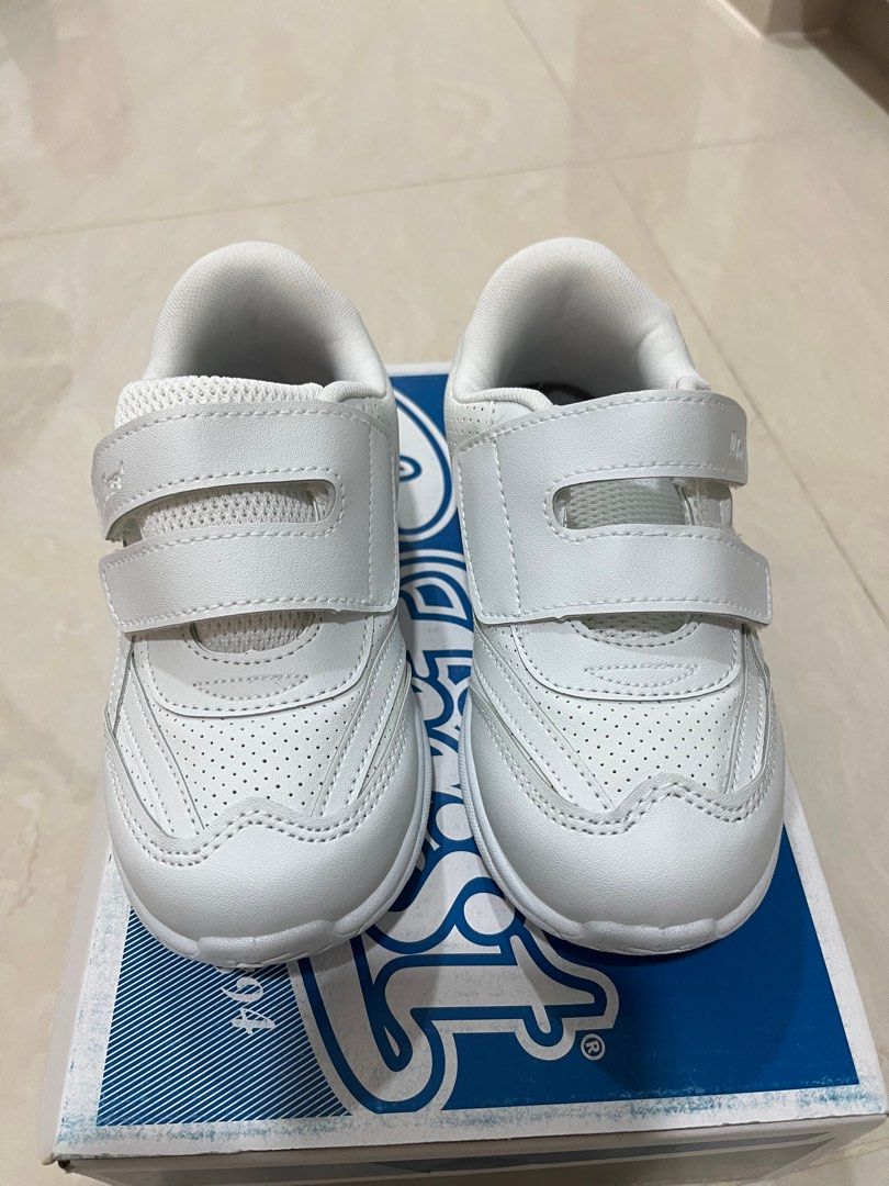 Bata school outlet shoes velcro