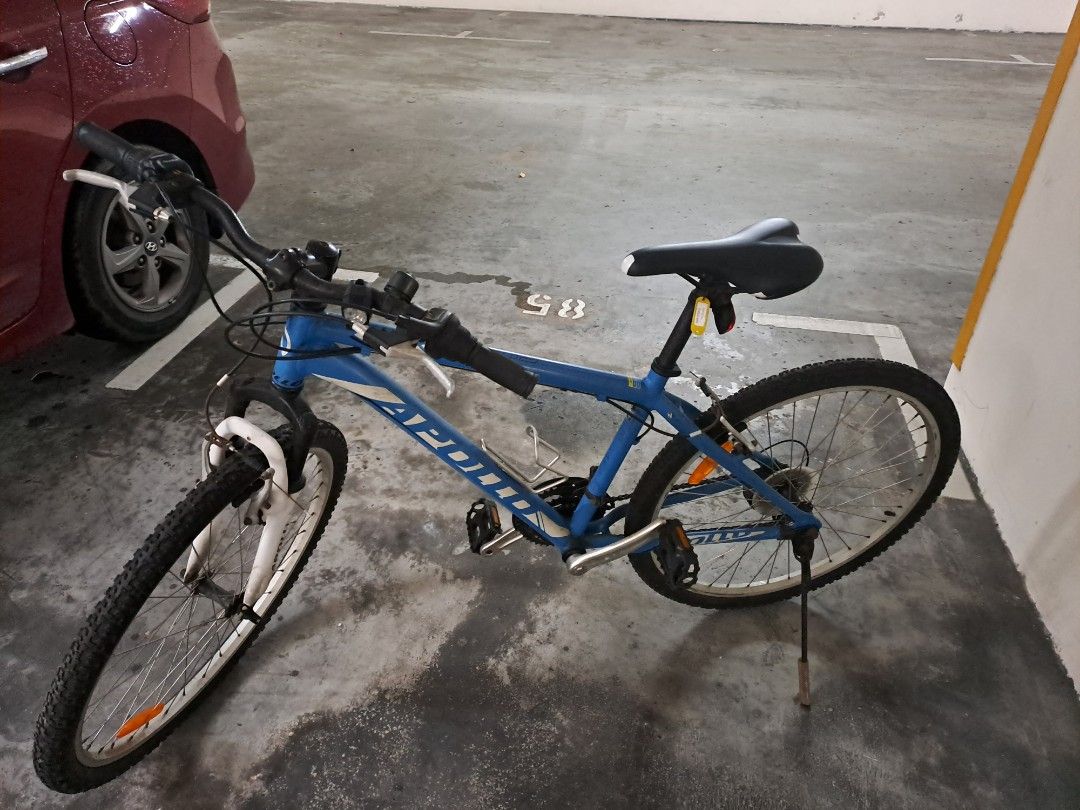 Blue apollo store mountain bike