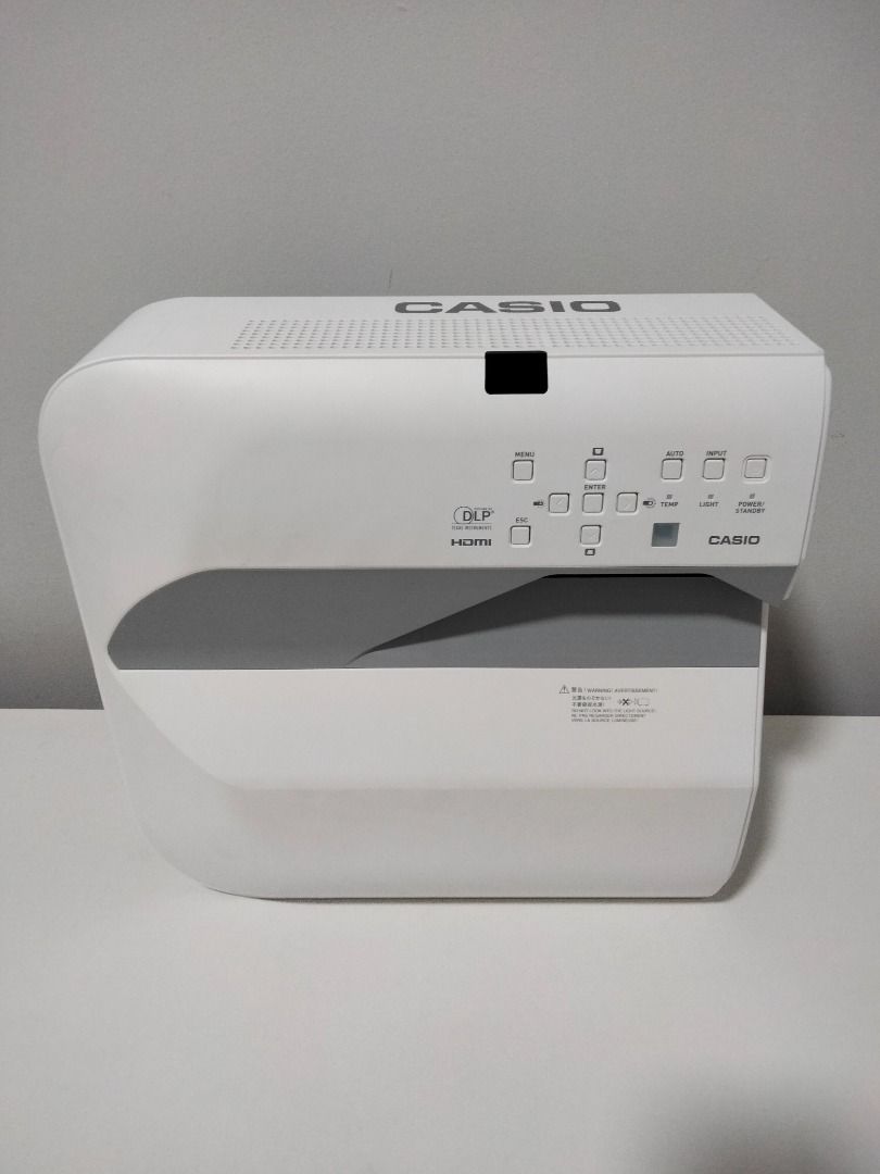 Casio ultra short outlet throw projector