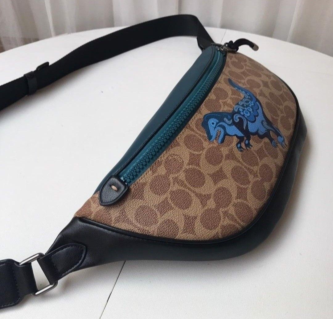 Coach dinosaur fanny pack hotsell