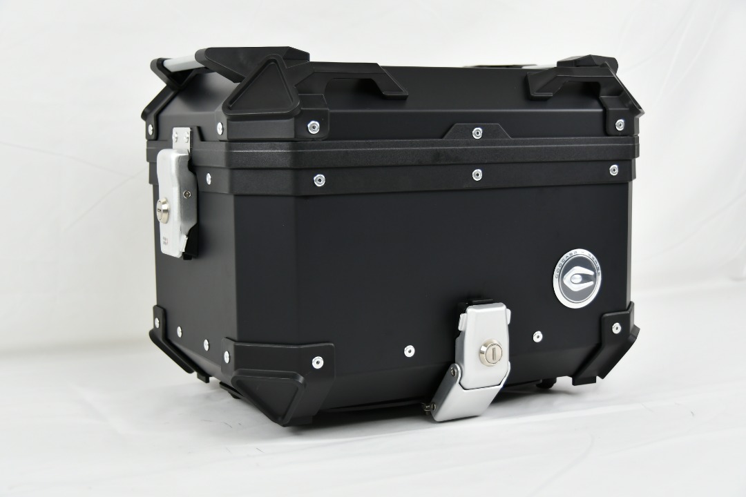 Coocase 30L Aluminium Top Case (Matt Black), Auto Accessories on Carousell