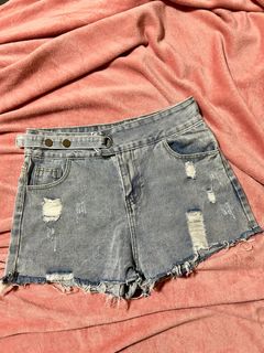 (Category: ) located in . Submitted by halfofit (Listing ID 1277962959, Image 1). Description: .