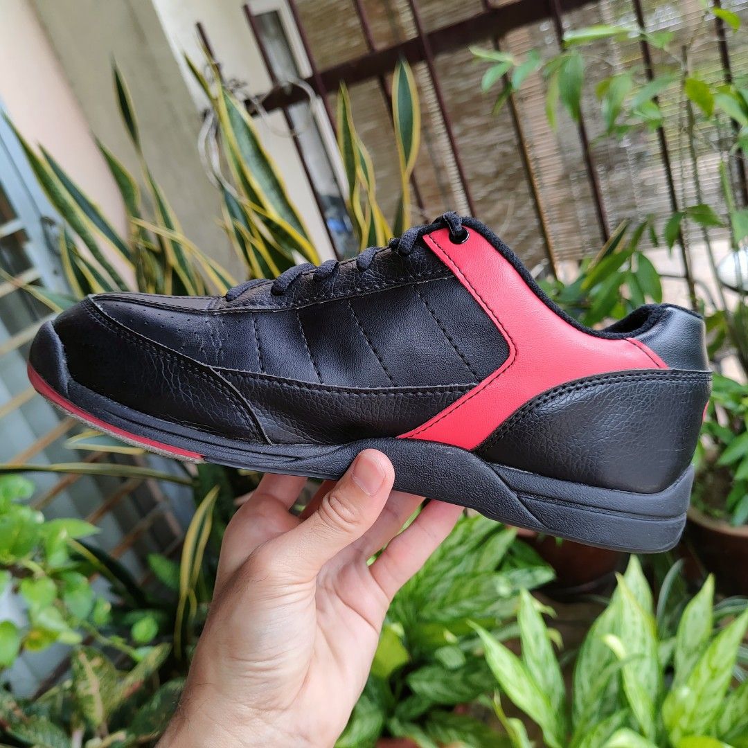Dexter Ricky III Black Red Bowling Shoes 7UK Sports Equipment