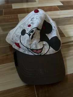 Disney Mickey White gray cap