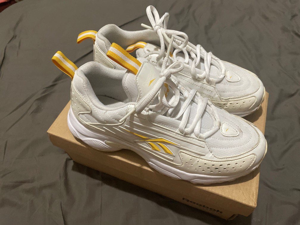 DMX Series 2200 White Chalk ToxicYellow