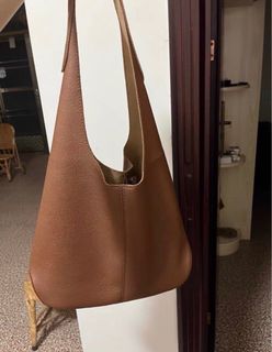 (Category: ) located in . Submitted by closetmyr (Listing ID 1277864257, Image 1). Description: .