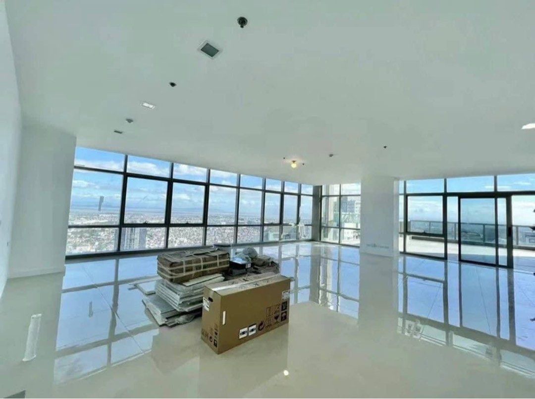 East Gallery Place 4BR Penthouse Unit with own private elevator for ...