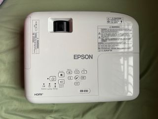 Epson EB-E10 Projector