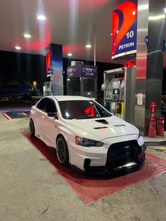 (Category: ) located in . Submitted by cheapgudgud (Listing ID 1277916082, Image 1). Description: .