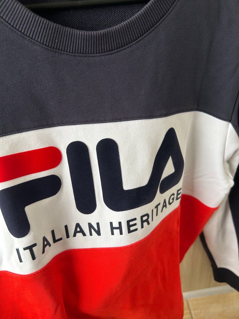 FILA Sweater (White Line Fila) (Category: Coats, Jackets and Outerwear) located in Quezon City. Submitted by argomda (Listing ID 1277883181, Image 3). Description: Selling my pre-loved white line fila sweater. 10000% quality item. Purchased for around P5,000 in hong kong. Very thick and heavy cloth. Not your typical fila item. 9/10 condition. See pics for details Absolutely authentic or moneyback RFS: decluttering 26” length 20.5” width 24.5” sle