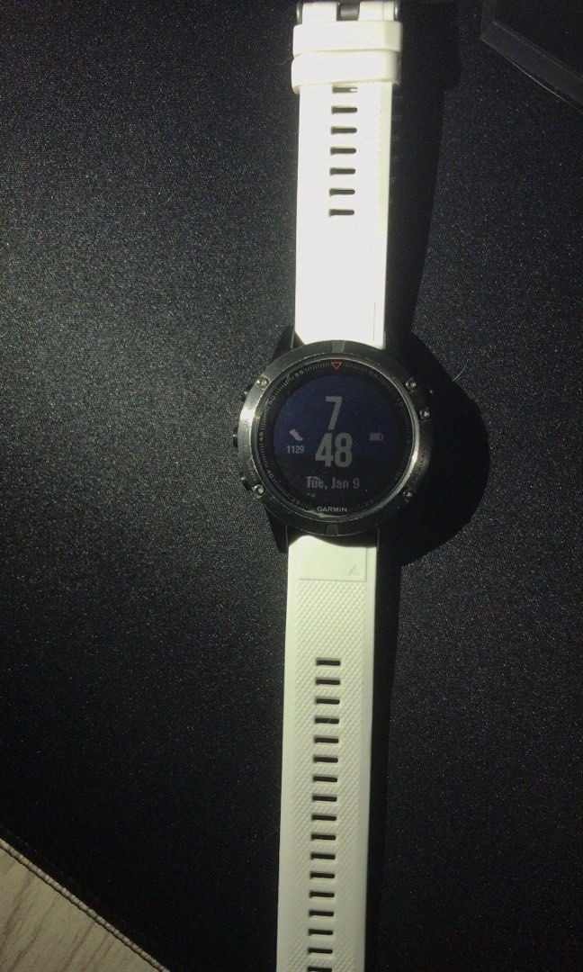 Garmin fenix 5 non sapphire deals