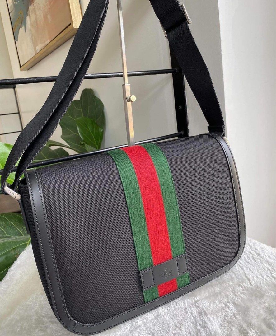 Gucci Messenger Bag Men s Fashion Bags Sling Bags on Carousell