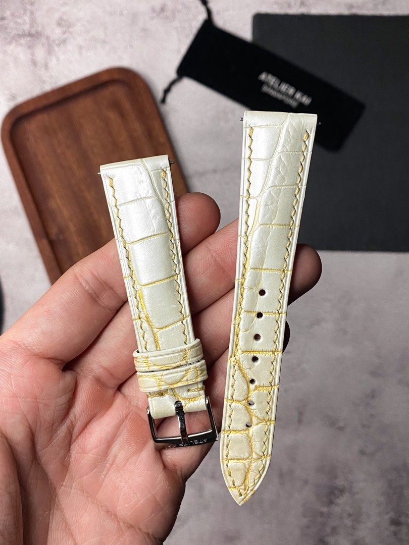 White gold outlet watch strap