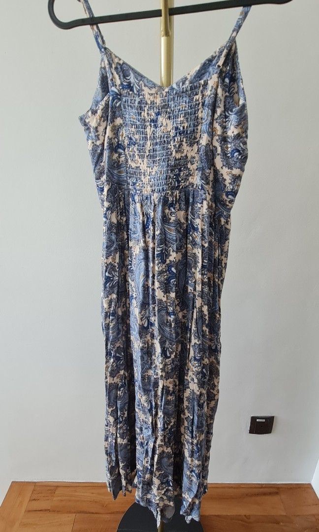 H&m blue discount paisley dress