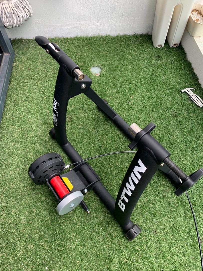 Btwin discount bike trainer