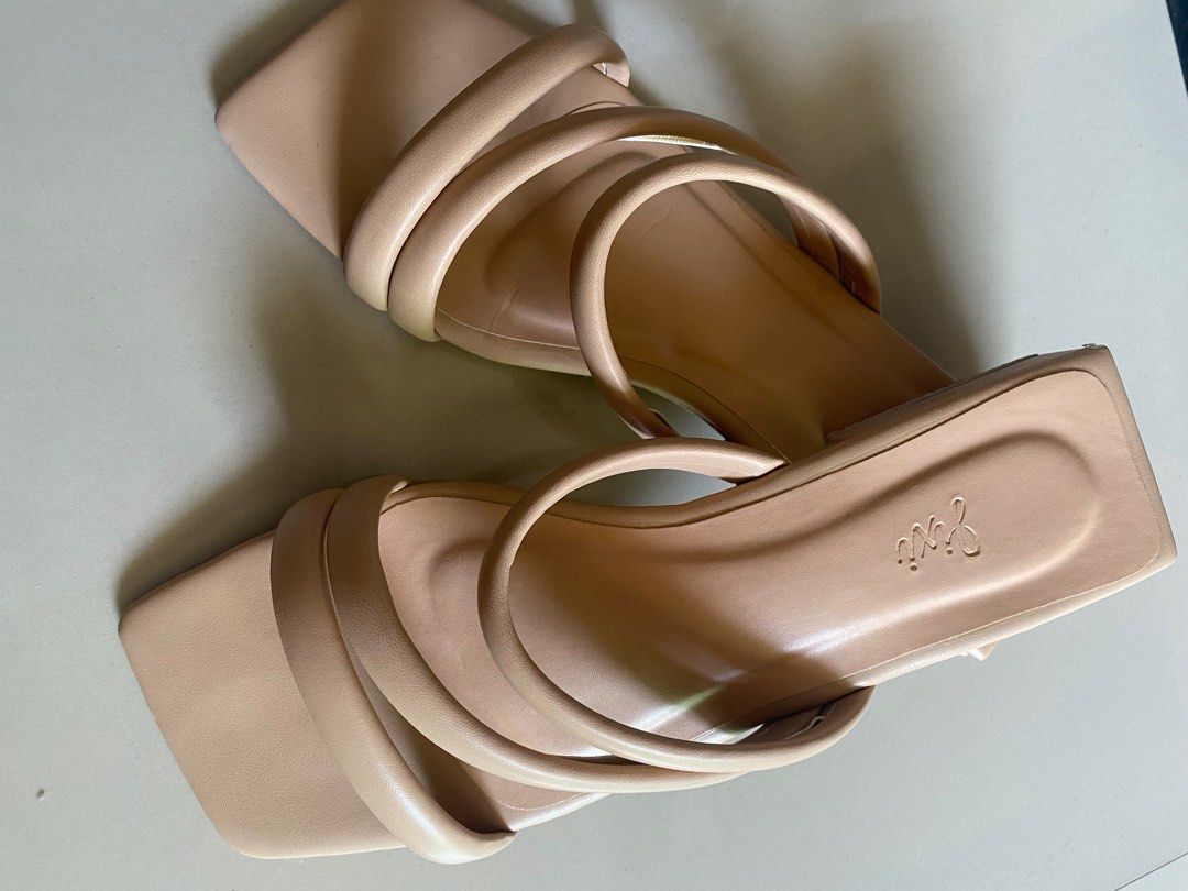 Strappy sandals sale clearance