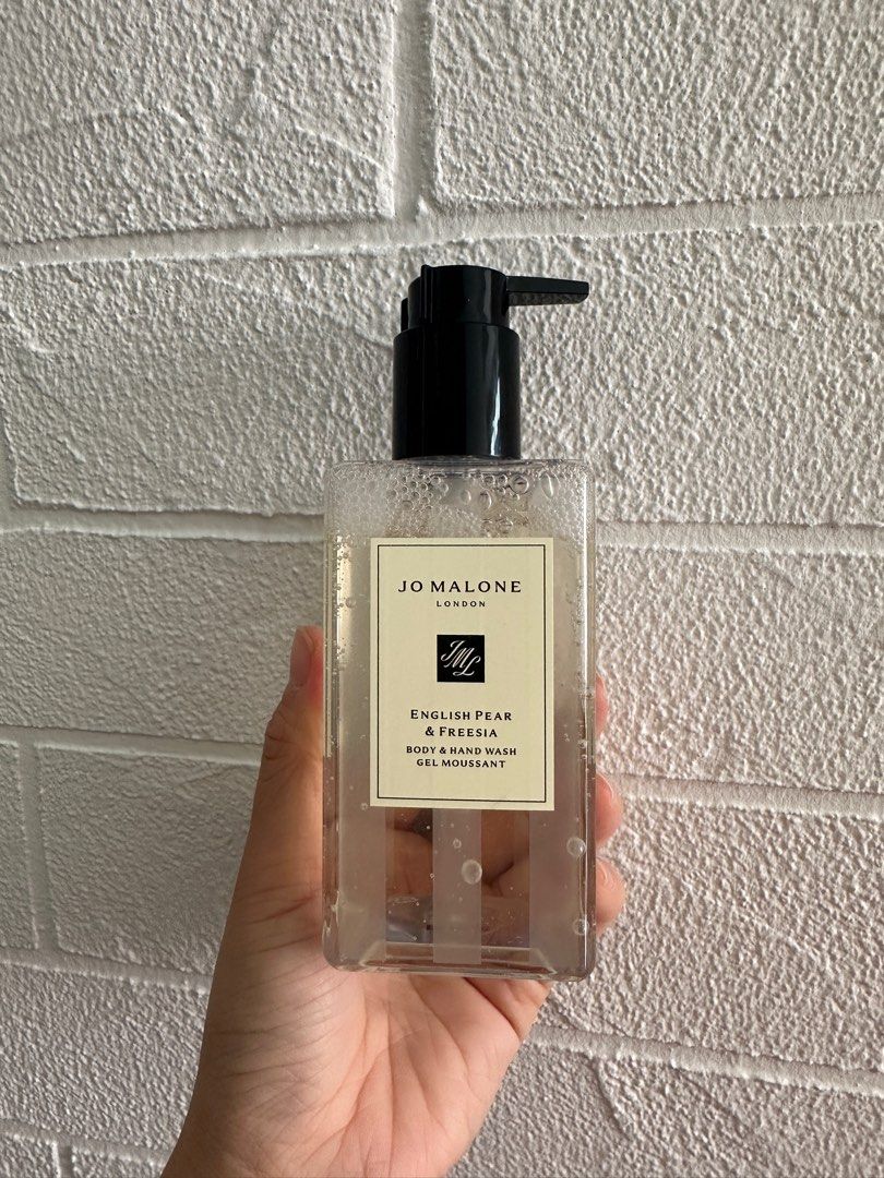 Jo Malone Shower Gel 250ml English Pear Freesia Wild Bluebell, Beauty