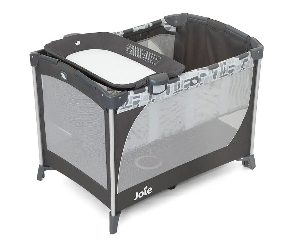 Joie best sale baby crib