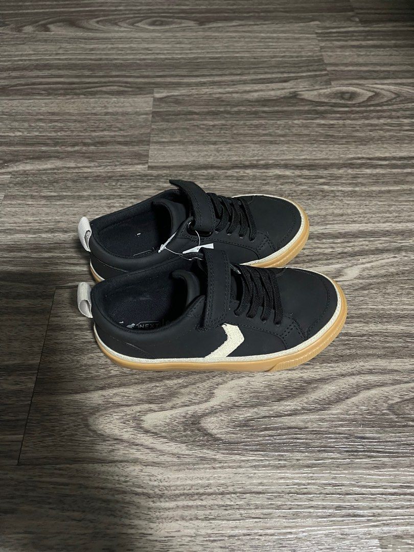 Next kids footwear online