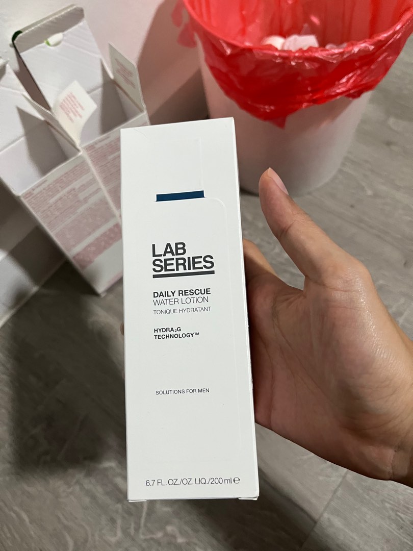 Lab Series Daily Rescue Defense Broad Spectrum Lotion SPF 35 1.7 oz main image 0