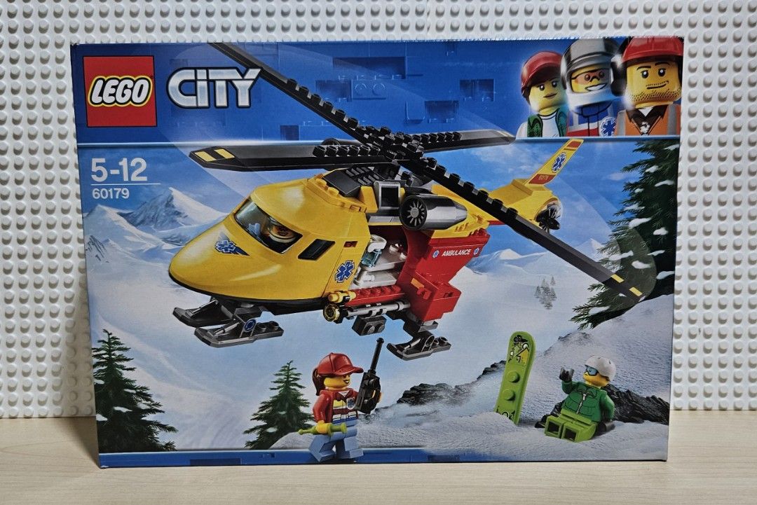 LEGO City 60179 Ambulance Helicopter Hobbies Toys Toys Games