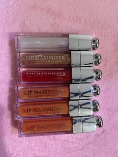 (Category: ) located in . Submitted by 88closet (Listing ID 1278004051, Image 1). Description: .