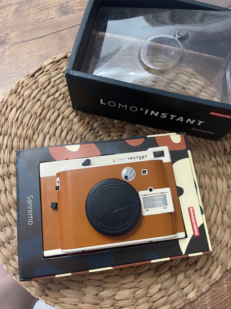 Lomography SanRemo instant camera (Category: Cameras) located in Bacoor. Submitted by madimaxxx (Listing ID 1278042236, Image 2). Description: Lomography San Remo Instant camera (like fujifilm instax) No film included No battery included Tested only but not used Rfs: di alam gamitin and meron na isa pang instax Location: imus cavite.