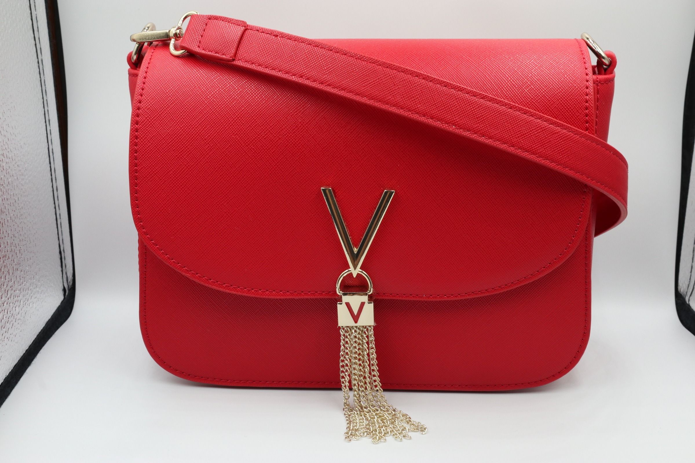 Mario valentino divina shoulder deals bag
