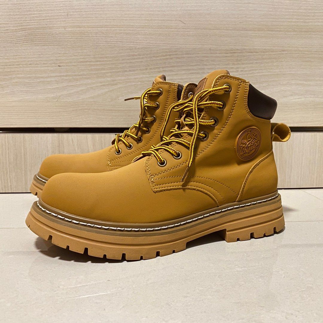 Martin store boots mens