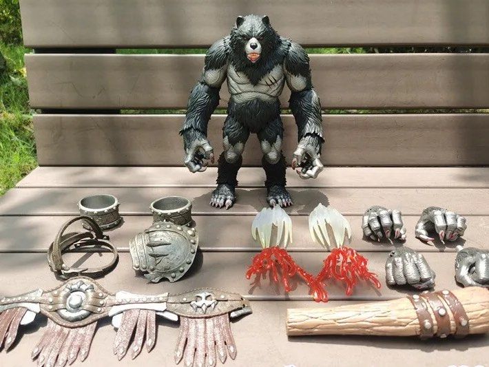 最大12%OFFクーポン Memory Toys 興趣及遊戲 Bear, 9吋熊人族狂暴戰士黑熊Black 1:12 SF・ファンタジー・ホラー