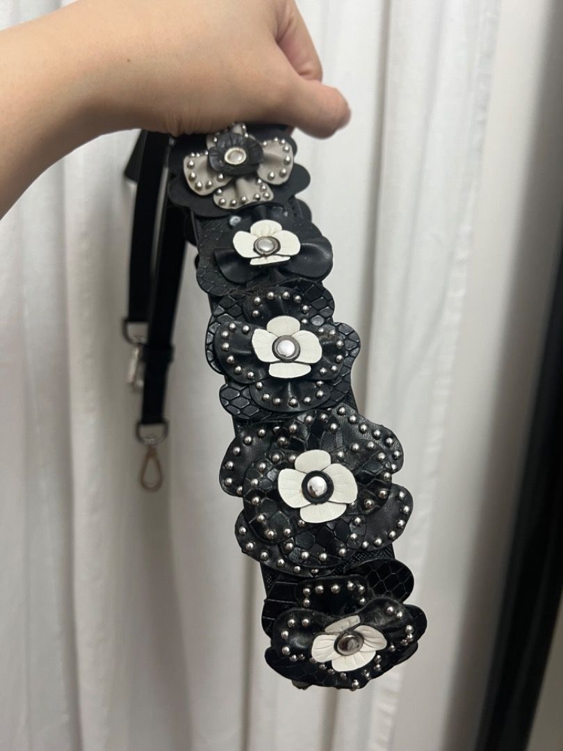 Michael kors deals purse strap