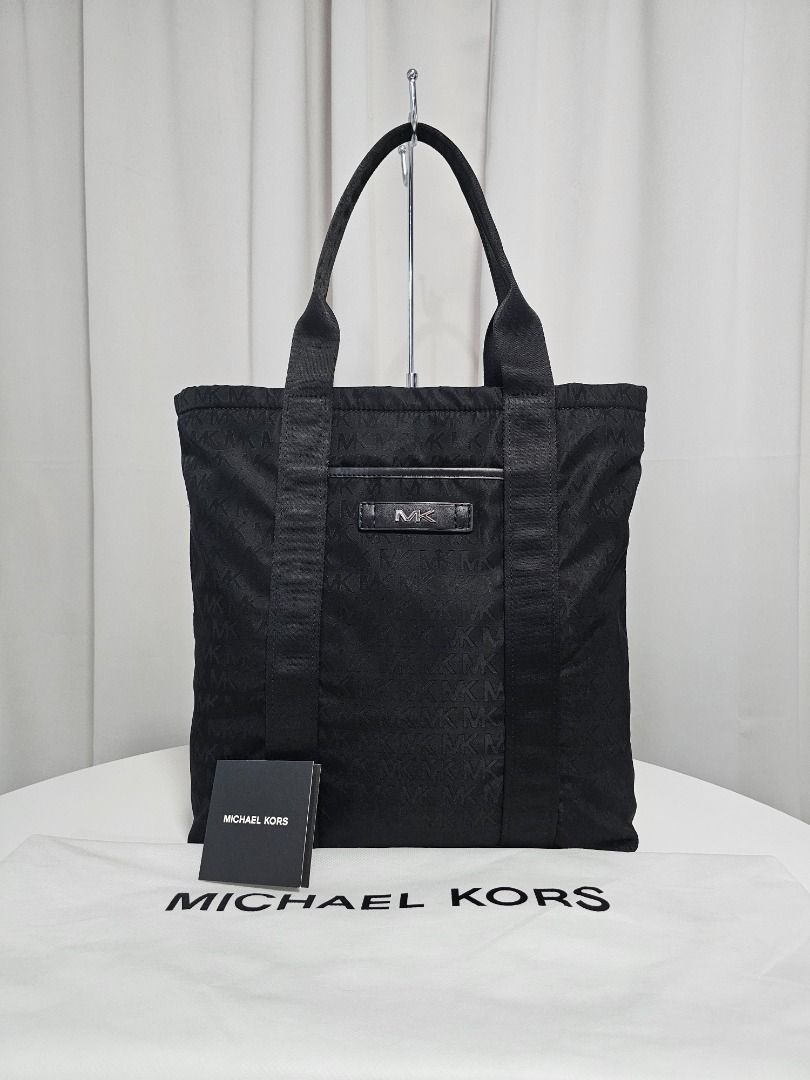 Michael kors tote with laptop pocket sales