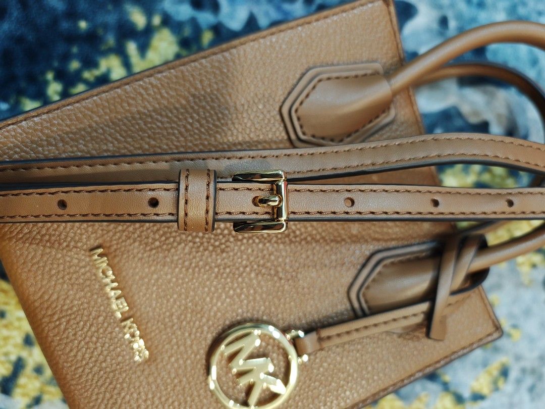 Michael Kors Mercer Extra Small Pebbled Leather Crossbody bag