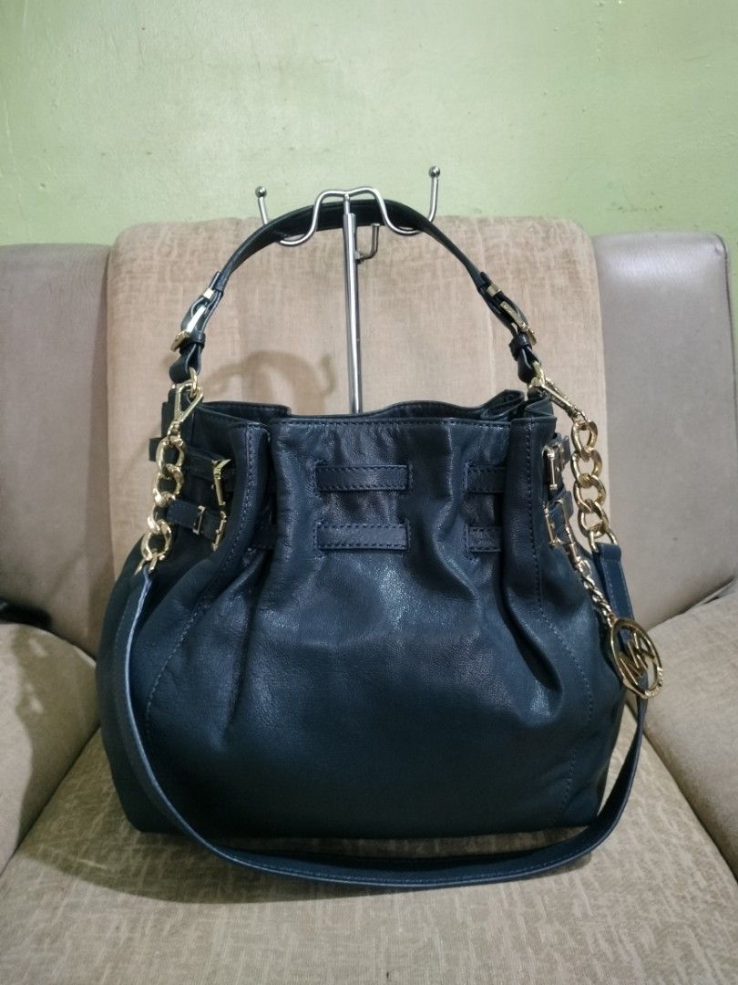 Michael kors navy blue shoulder bag clearance