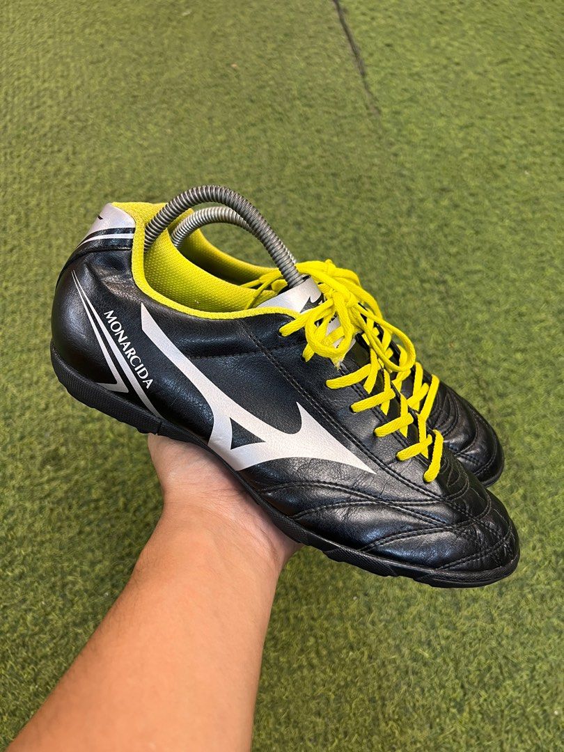 Mizuno monarcida turf hotsell